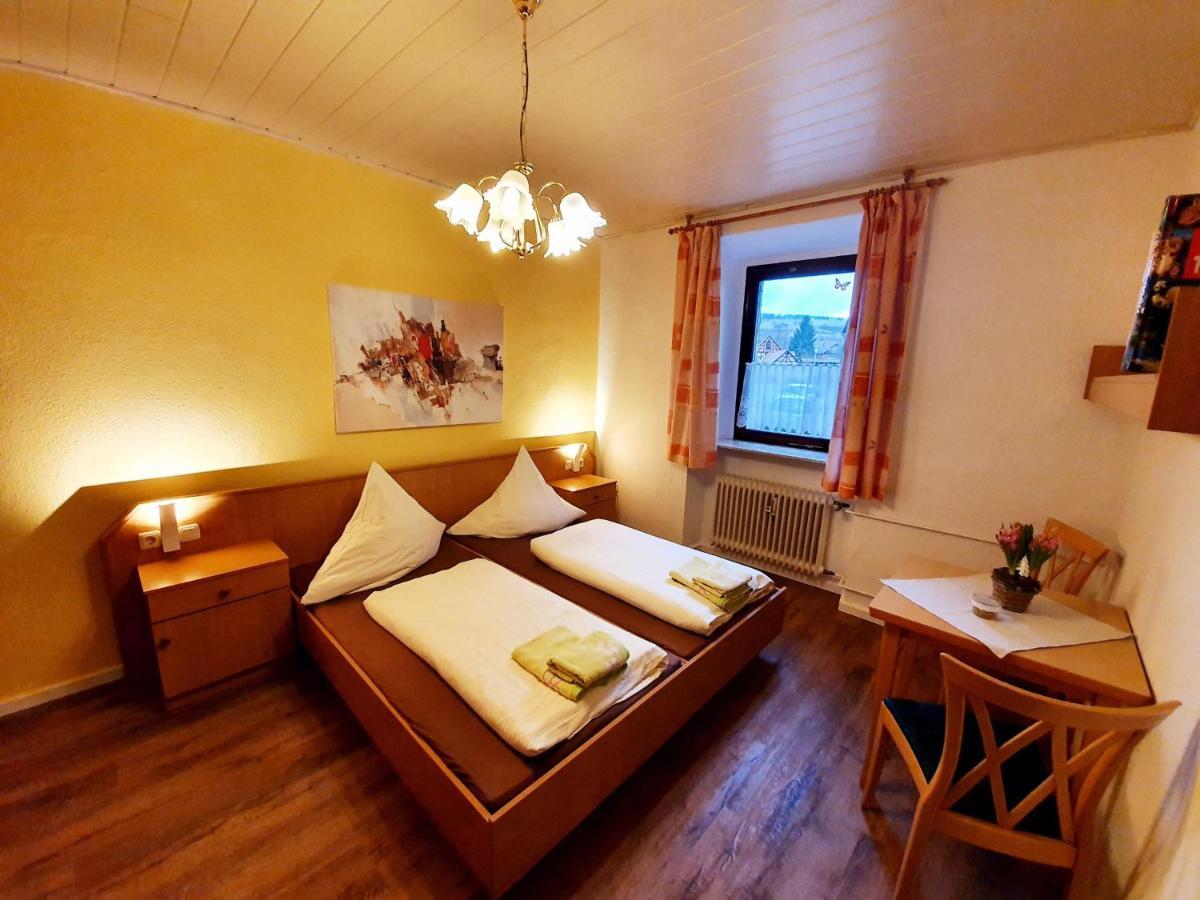 Pension Schuetze Daasdorf am Berge Exterior photo