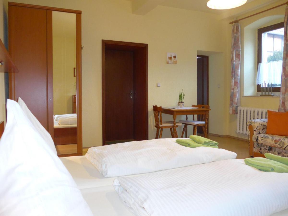 Pension Schuetze Daasdorf am Berge Exterior photo