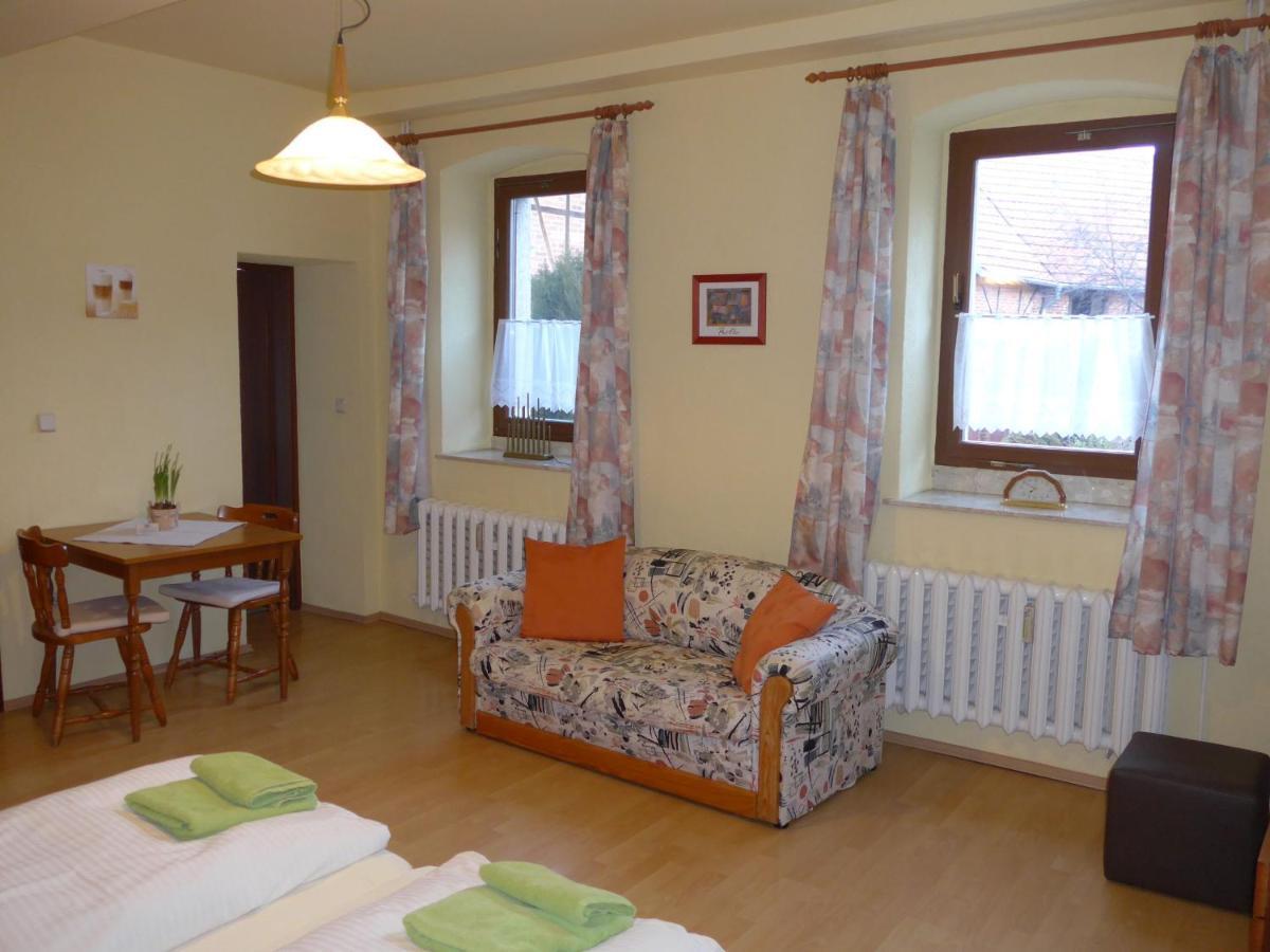 Pension Schuetze Daasdorf am Berge Exterior photo