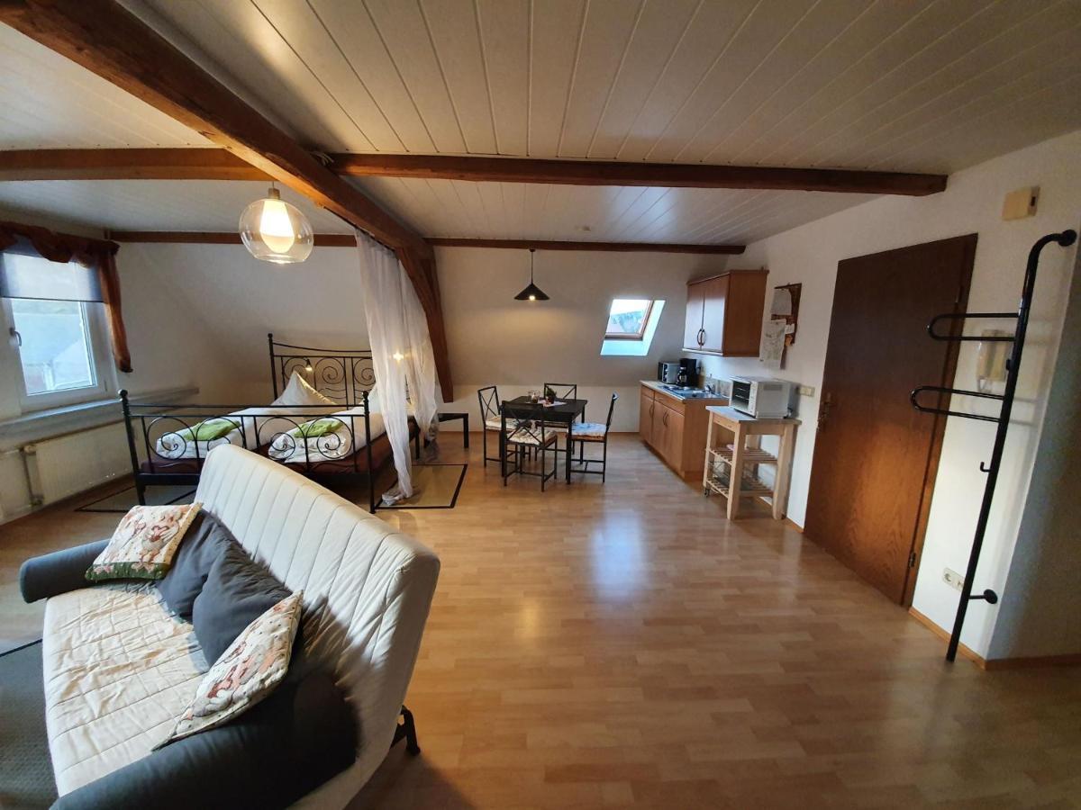 Pension Schuetze Daasdorf am Berge Exterior photo